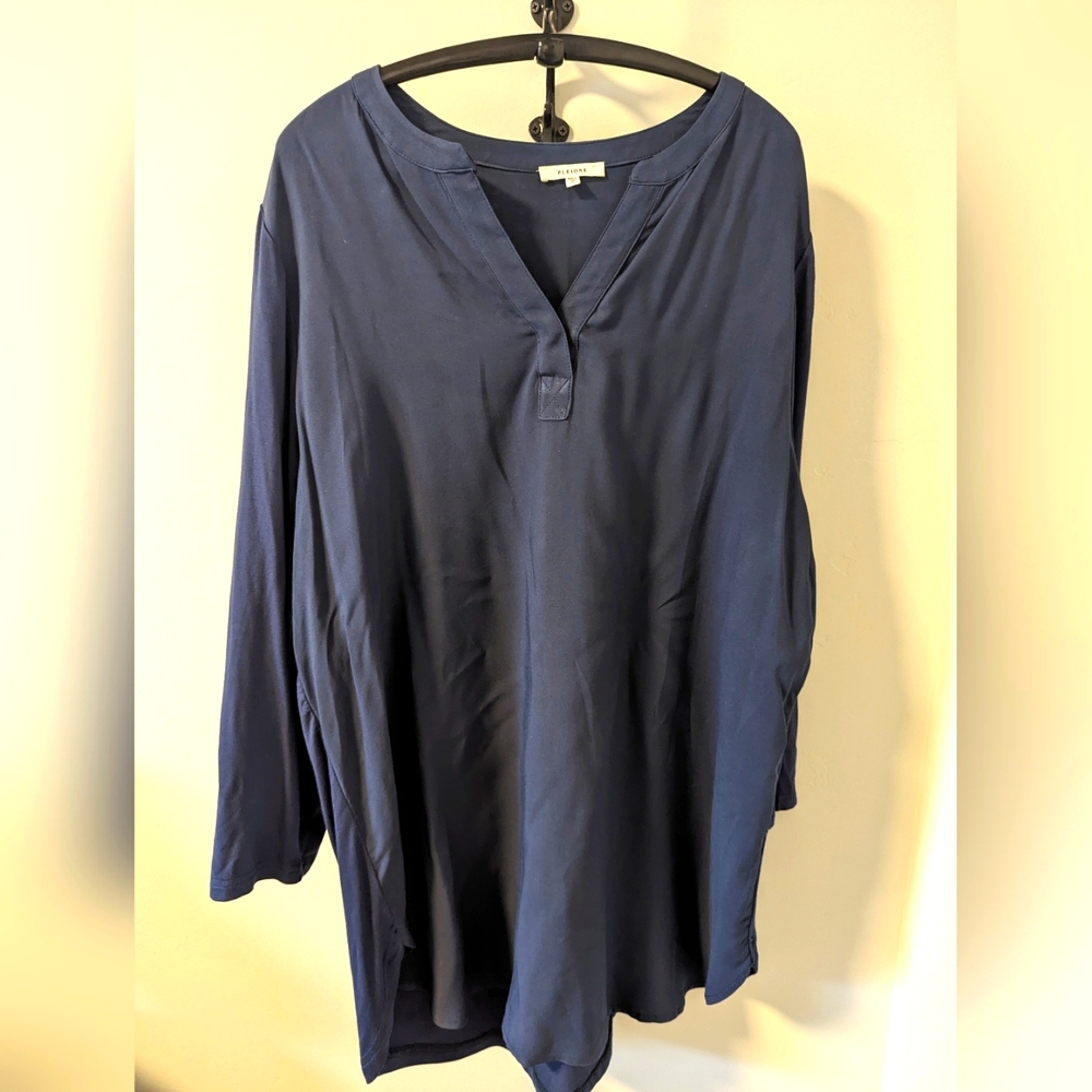 NWOT - Tunic "V" neck, 32" long, 24-1/2" pit to pit- Slate Blue